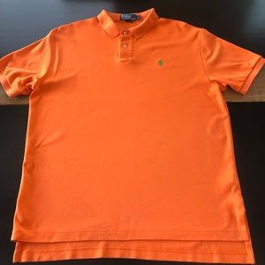 This polo shirt is crafted from 100% Pima cotton and features embroidered pony.